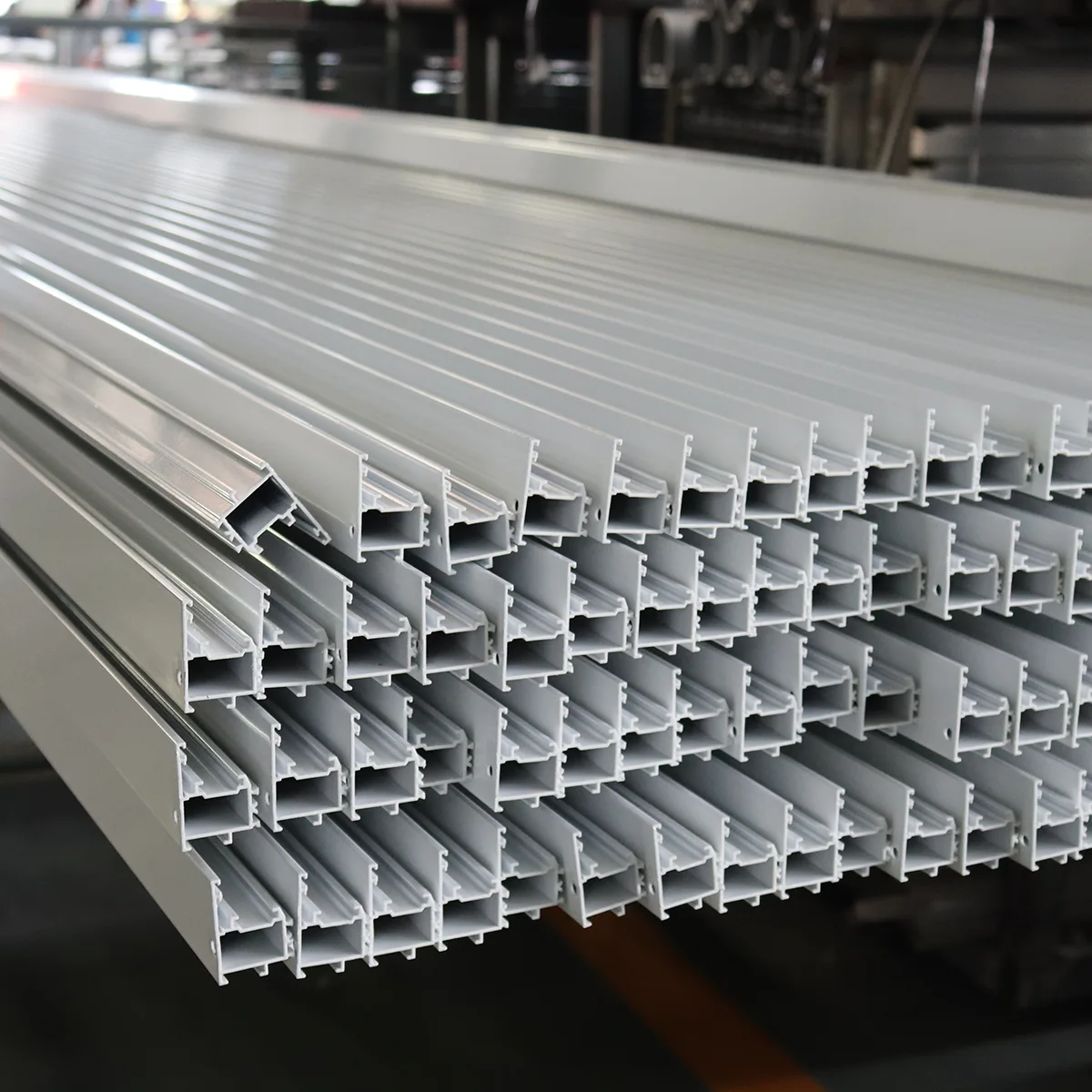 Tiub Aloi Aluminium